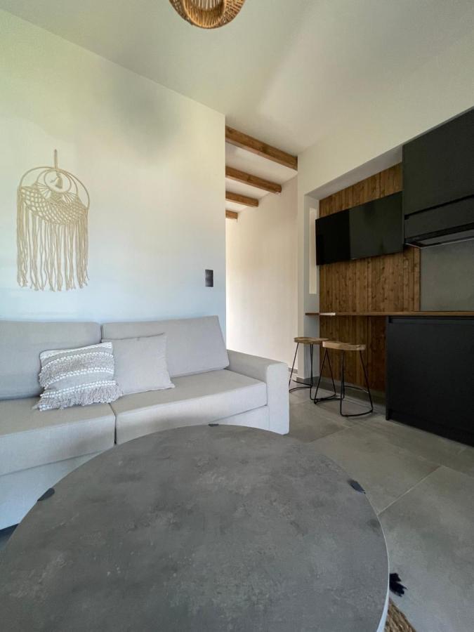 Aellw Cozy Apartment 2 Nea Thesi Ngoại thất bức ảnh